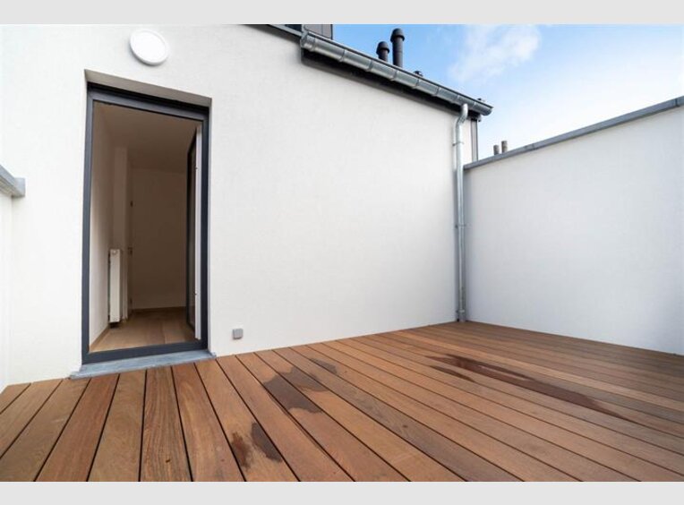 Apartment block for sale in Namur (BE) - Ref. 6705441
