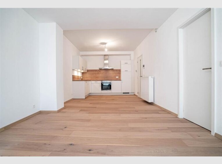 Apartment block for sale in Namur (BE) - Ref. 6705441