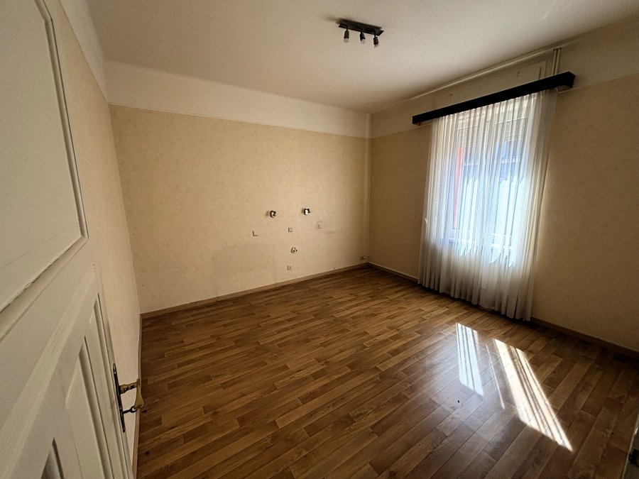 Maison mitoyenne à vendre 4 chambres à Schifflange