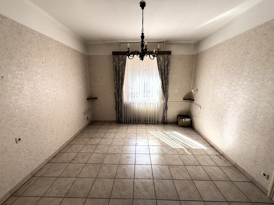 Maison mitoyenne à vendre 4 chambres à Schifflange