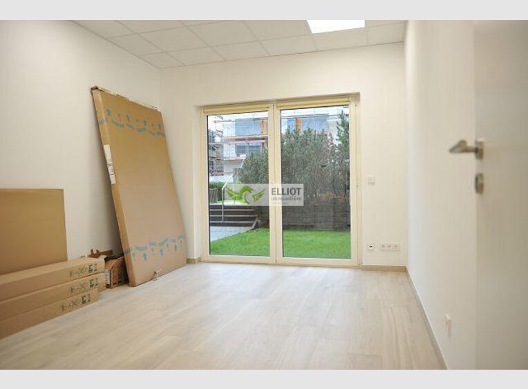 Local commercial à louer à Luxembourg (LU) - Réf. 6572065