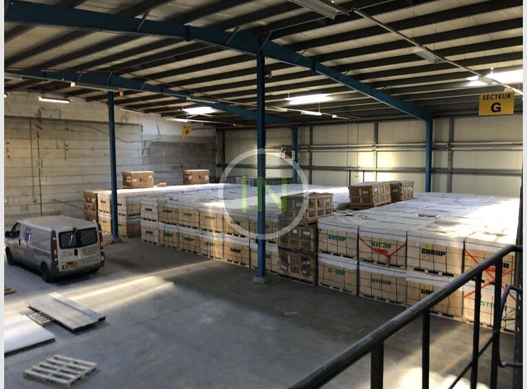 Entrepôt à louer à Foetz (LU) - Réf. 6941473