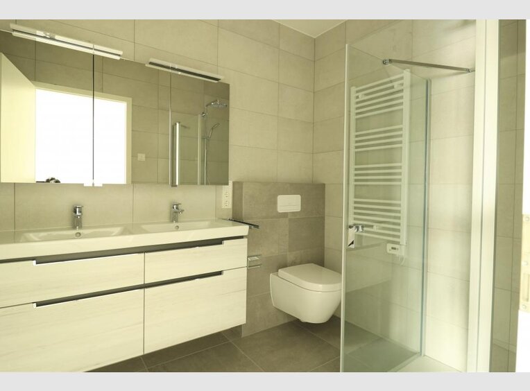 Appartement à louer 2 Chambres à Bertrange - Réf. 6808369