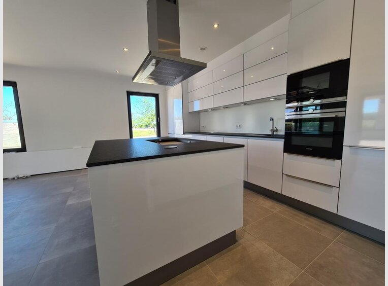 Appartement à louer 2 Chambres à Bertrange - Réf. 6808369