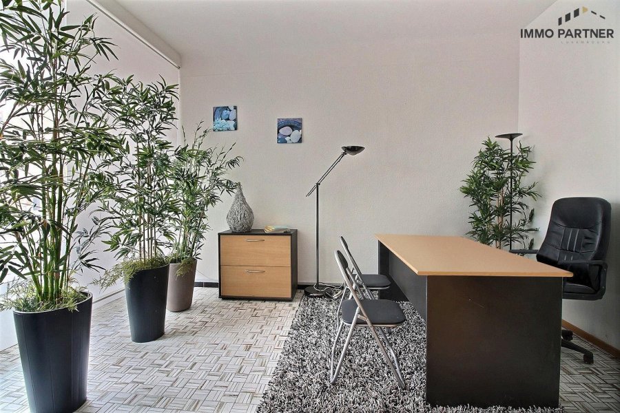 Büro zu vermieten in Troisvierges