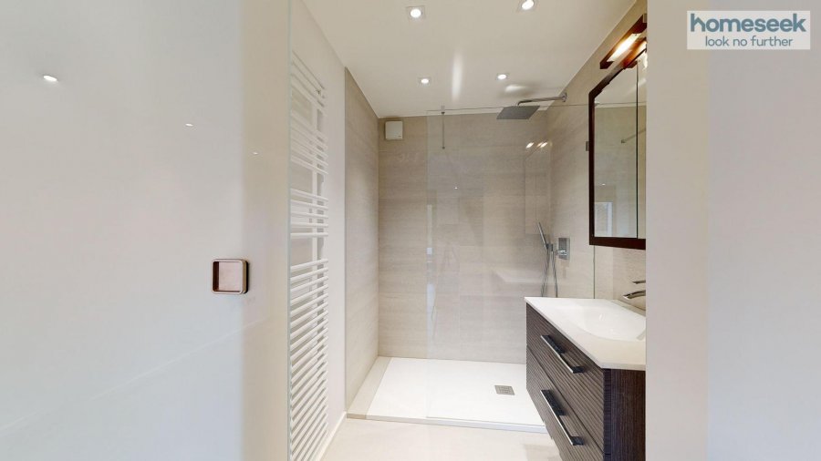 Maison à vendre 4 chambres à Mamer