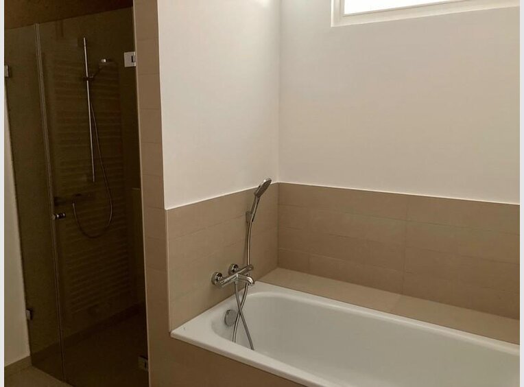 Apartment for sale 4 rooms in Hannover (DE) - Ref. 7251009