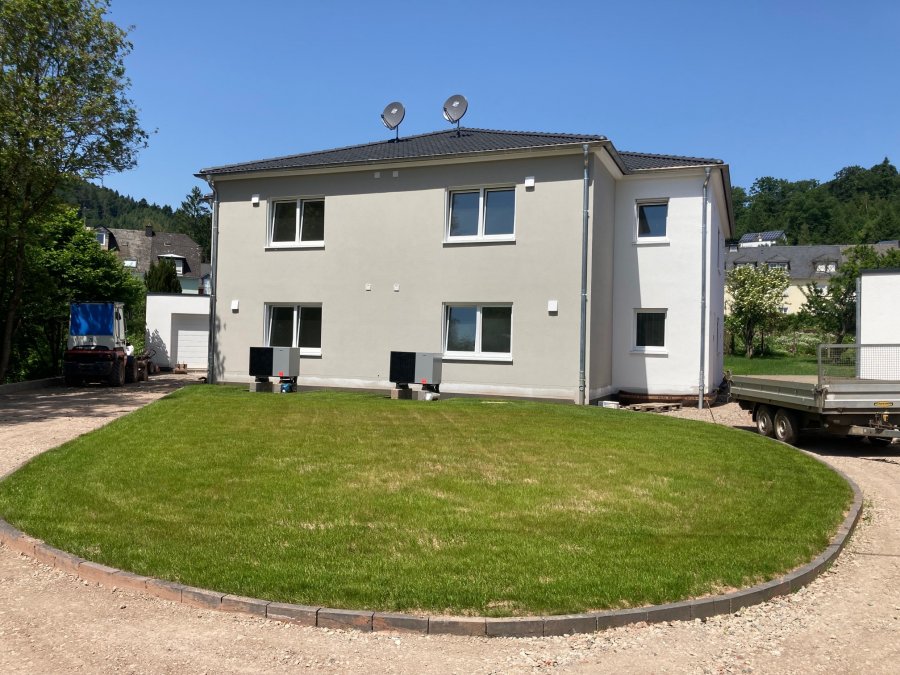 Doppelhaushälfte