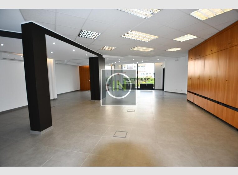 Local commercial à louer à Strassen (LU) - Réf. 6344513