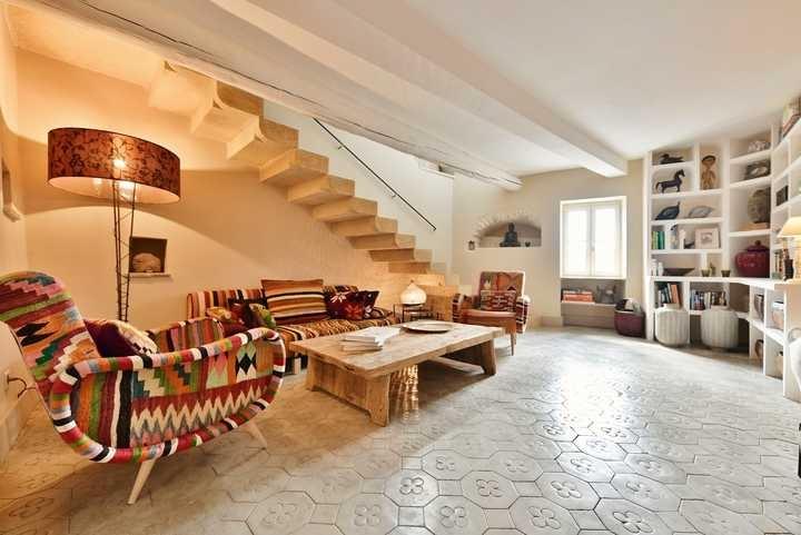 Maison mitoyenne à vendre à Uzès