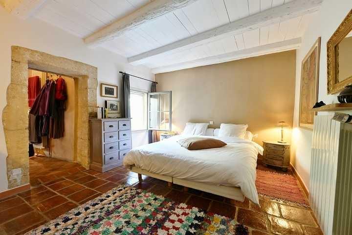 Maison mitoyenne à vendre à Uzès