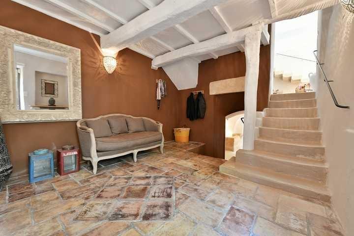 Maison mitoyenne à vendre à Uzès