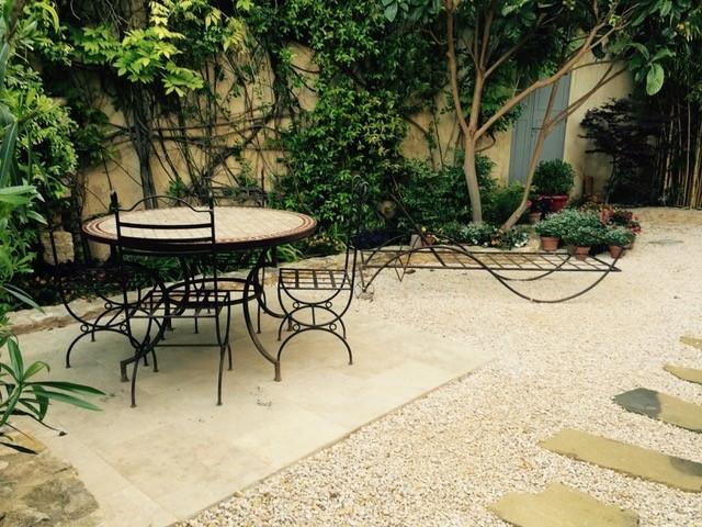 Maison mitoyenne à vendre à Uzès