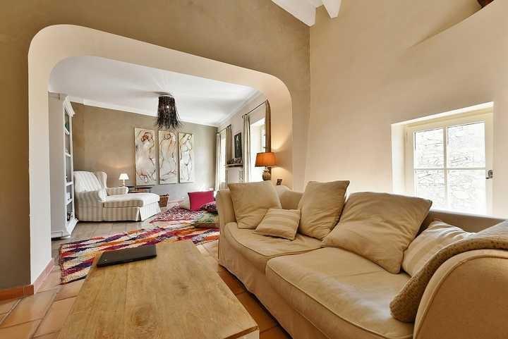 Maison mitoyenne à vendre à Uzès