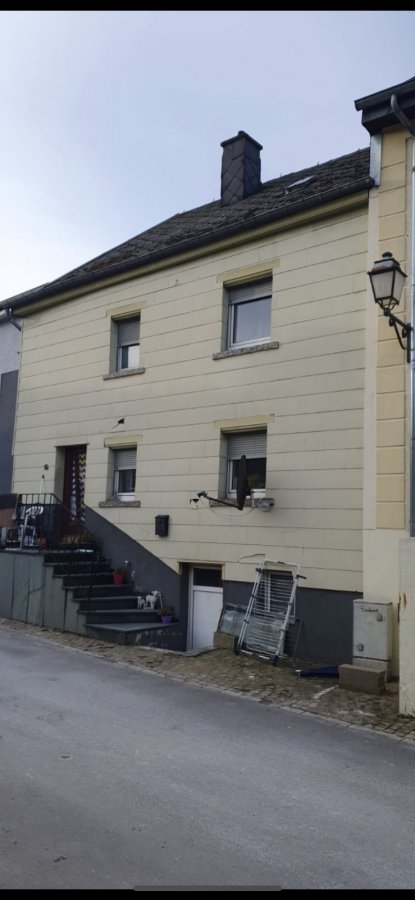 Maison à vendre 3 chambres à Wiltz