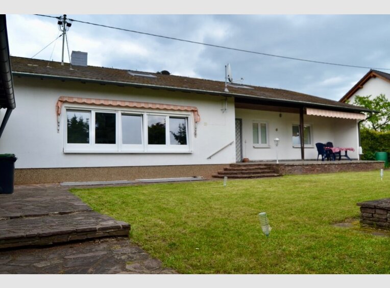 Bungalow à vendre 10 Pièces à Mettlach (DE) - Réf. 7224673