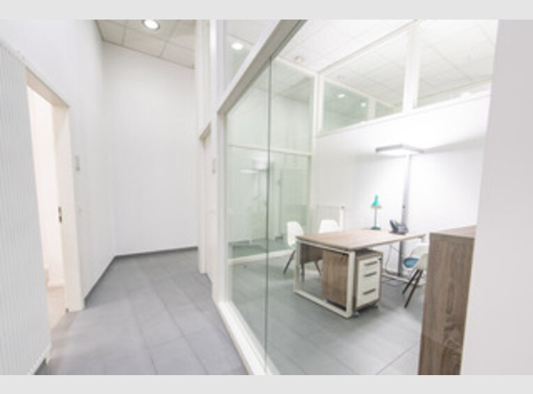 Bureau à louer à Luxembourg (LU) - Réf. 7009649