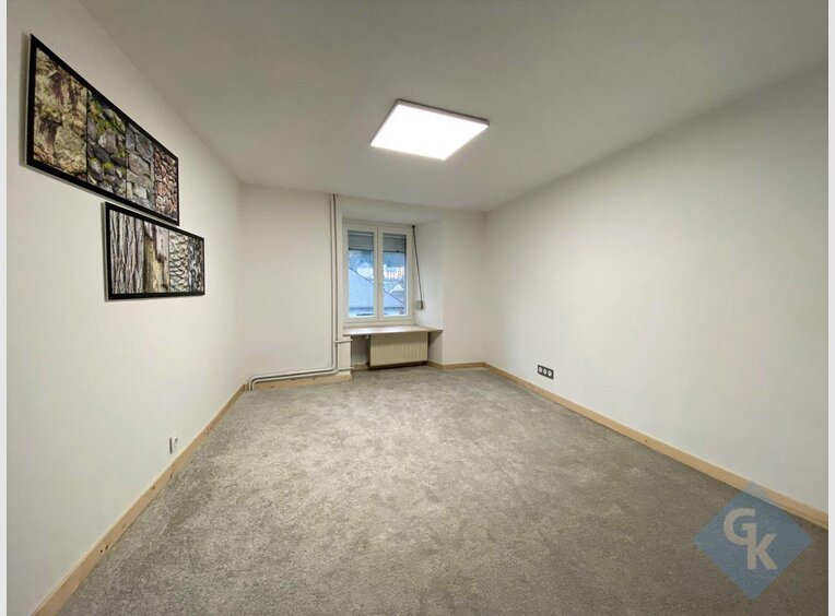 Bureau à louer à Wiltz - Réf. 6669185
