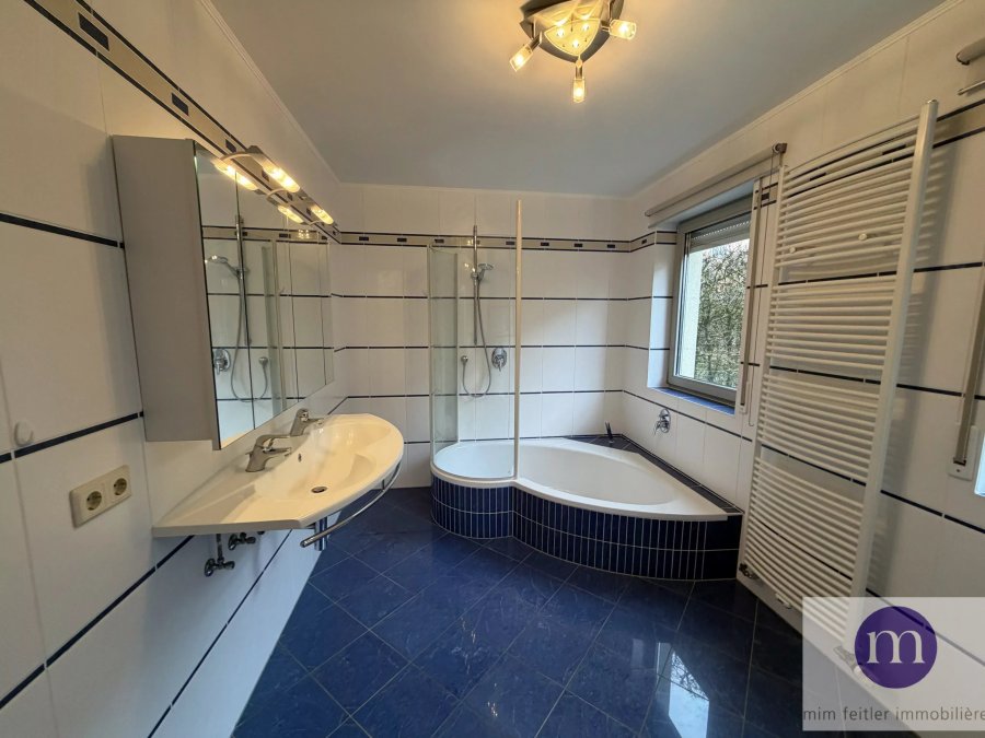 Appartement à louer 2 chambres à Bertrange