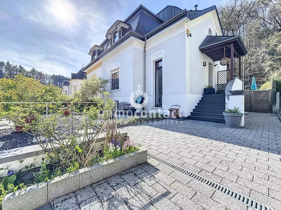 Maison à vendre 4 chambres à Luxembourg-Neudorf