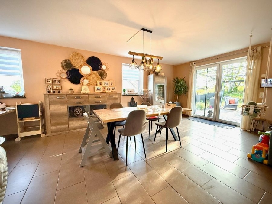 Einfamilienhaus zu verkaufen 4 Schlafzimmer in Plascheid