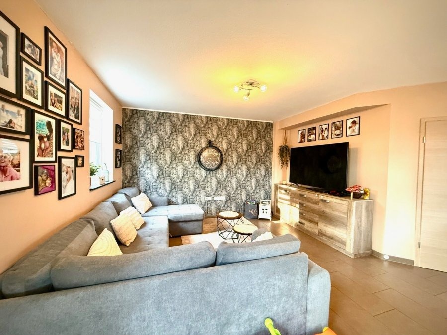 Einfamilienhaus zu verkaufen 4 Schlafzimmer in Plascheid