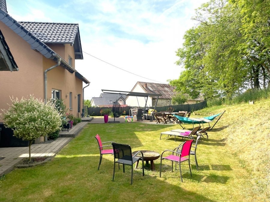 Einfamilienhaus zu verkaufen 4 Schlafzimmer in Plascheid