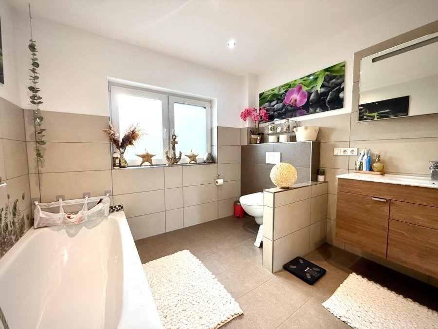 Einfamilienhaus zu verkaufen 4 Schlafzimmer in Plascheid