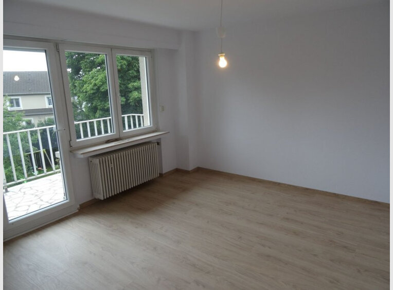Doppelhaushälfte zur Miete 5 Zimmer in Strassen (LU) - Ref. 6872497