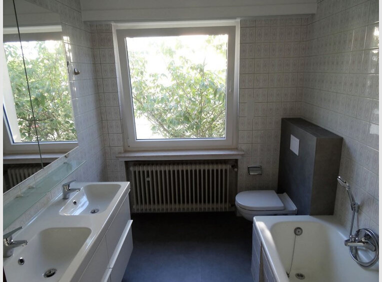 Doppelhaushälfte zur Miete 5 Zimmer in Strassen (LU) - Ref. 6872497