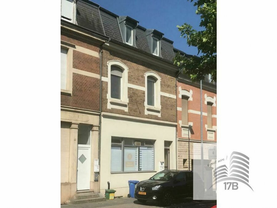 Immeuble de rapport à vendre 3 chambres à Esch-sur-Alzette