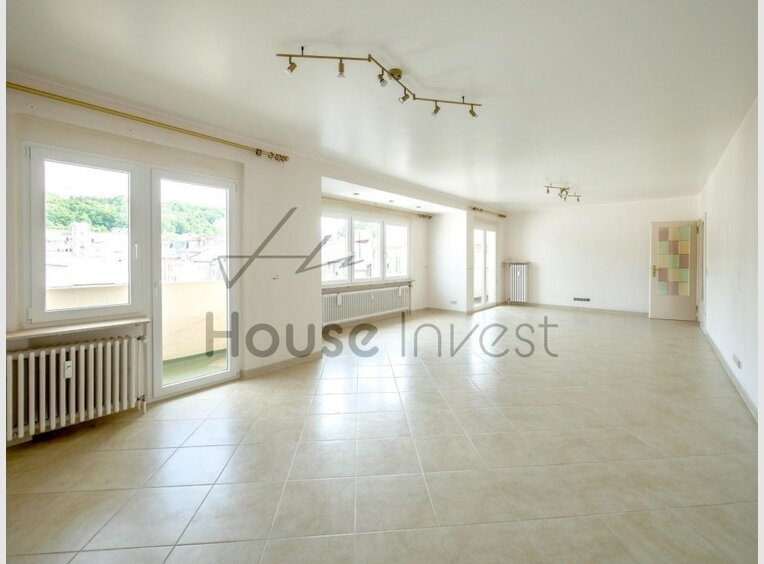 Appartement à vendre 2 Chambres à Esch-sur-Alzette (LU) - Réf. 6388705