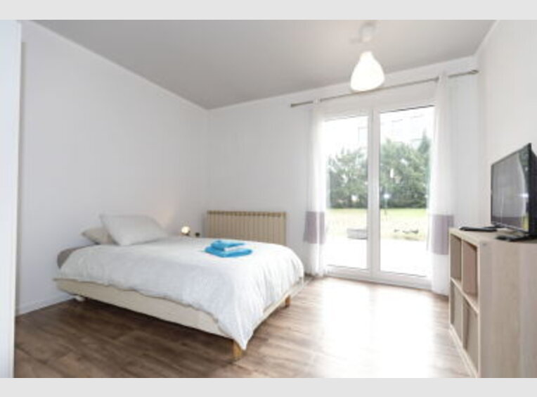 Schlafzimmer zur Miete 8 Zimmer in Leudelange (LU) - Ref. 7181297