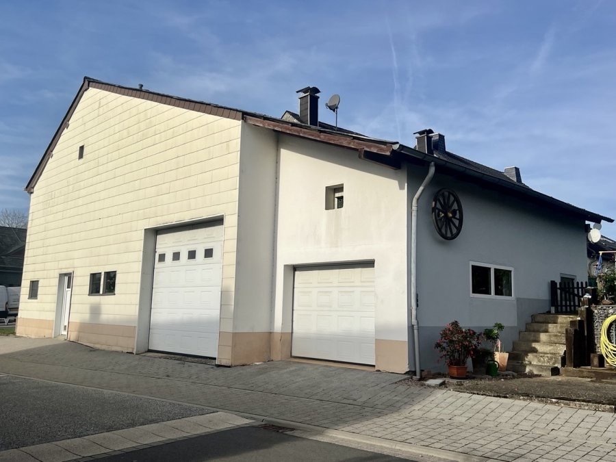 Einfamilienhaus zu verkaufen 6 Schlafzimmer in Arzfeld