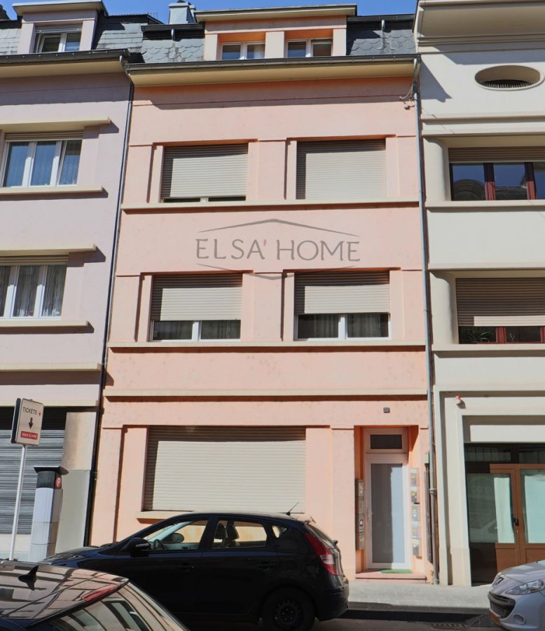 Maison à vendre 9 chambres à Esch-sur-alzette