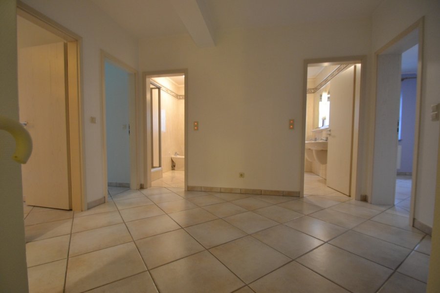 Appartement à louer 4 chambres à Luxembourg-Centre ville