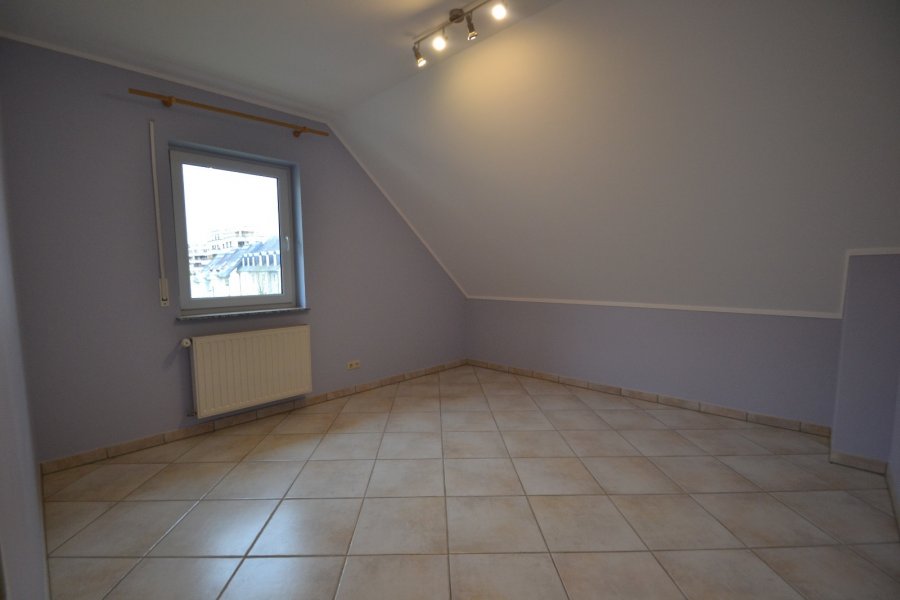 Appartement à louer 4 chambres à Luxembourg-Centre ville