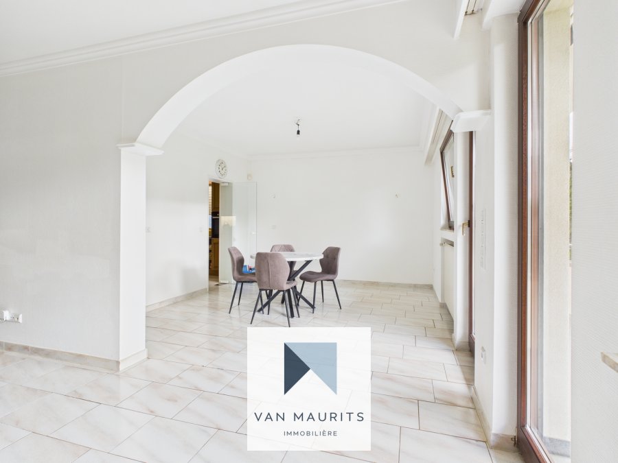 Appartement à vendre 2 chambres à Alzingen