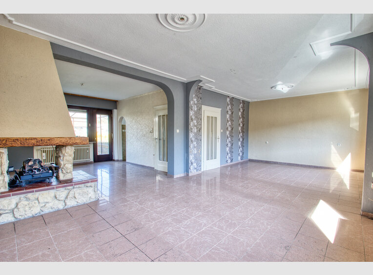 Maison à vendre 4 Pièces à Völklingen (DE) - Réf. 6722082
