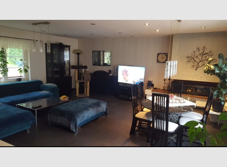 Haus zum Kauf 8 Zimmer in Saarbrücken (DE) - Ref. 6599458