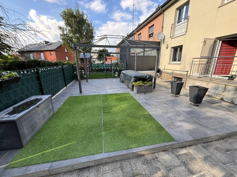 Maison jumelée à vendre 4 chambres à Esch-sur-Alzette