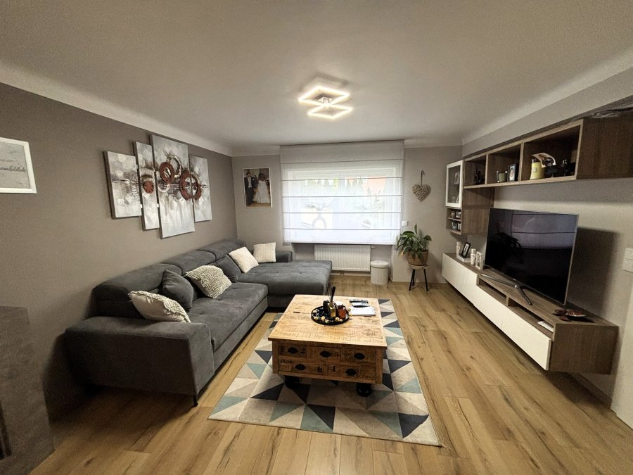 Maison jumelée à vendre 4 chambres à Esch-sur-Alzette