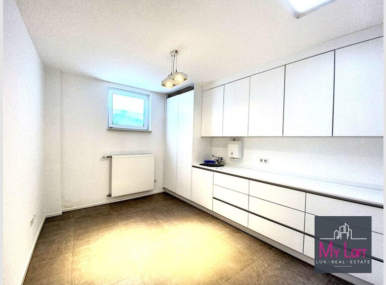 Bureau à louer à Luxembourg (LU) - Réf. 6799154