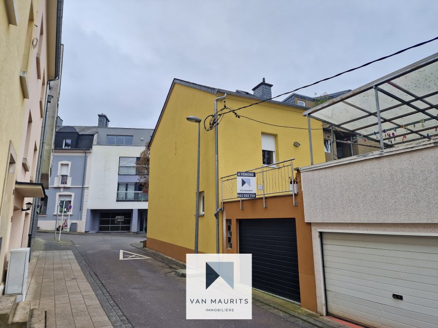 Maison jumelée à vendre 3 chambres à Esch-sur-Alzette