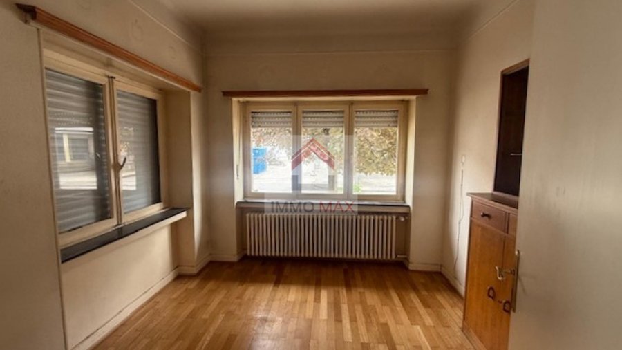 Maison à vendre 6 chambres à Bettembourg