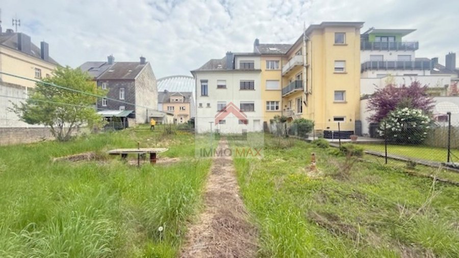 Maison à vendre 6 chambres à Bettembourg