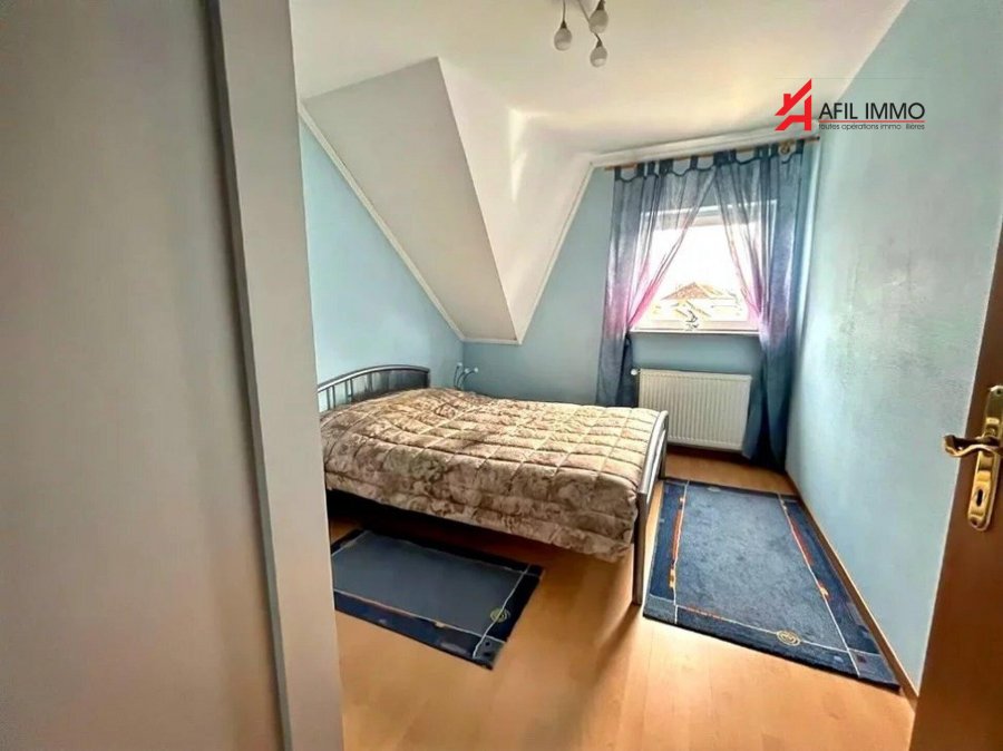 Maison jumelée à vendre 5 chambres à Rosport