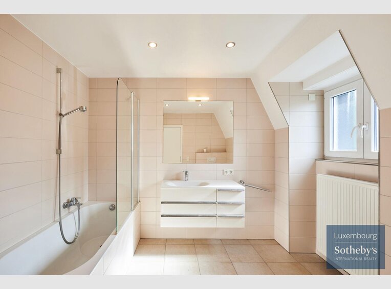 Haus zur Miete 5 Zimmer in Luxembourg (LU) - Ref. 6722402