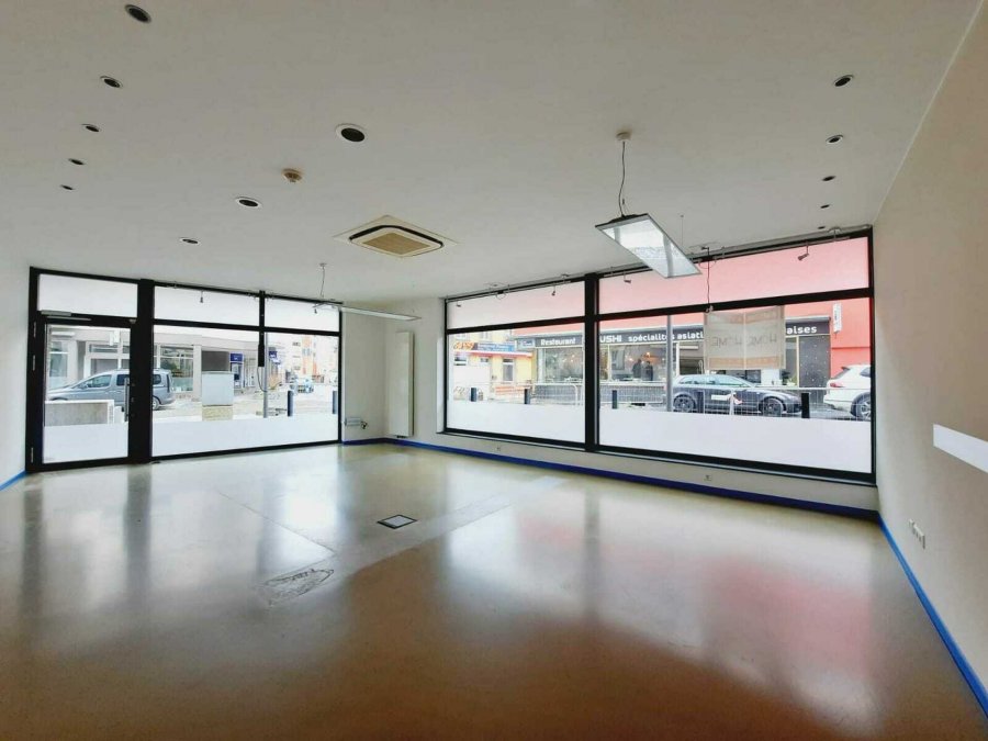 Local commercial à