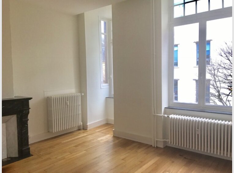 Bureau à louer 7 Chambres à Luxembourg-Centre ville - Réf. 4158338